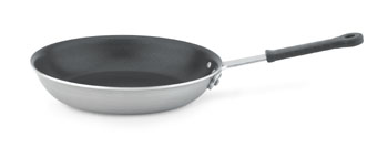 Vollrath 69107 Tribute 3-Ply Fry Pans with Ceramiguard II Non-Stick and Trivent Silicone Handle